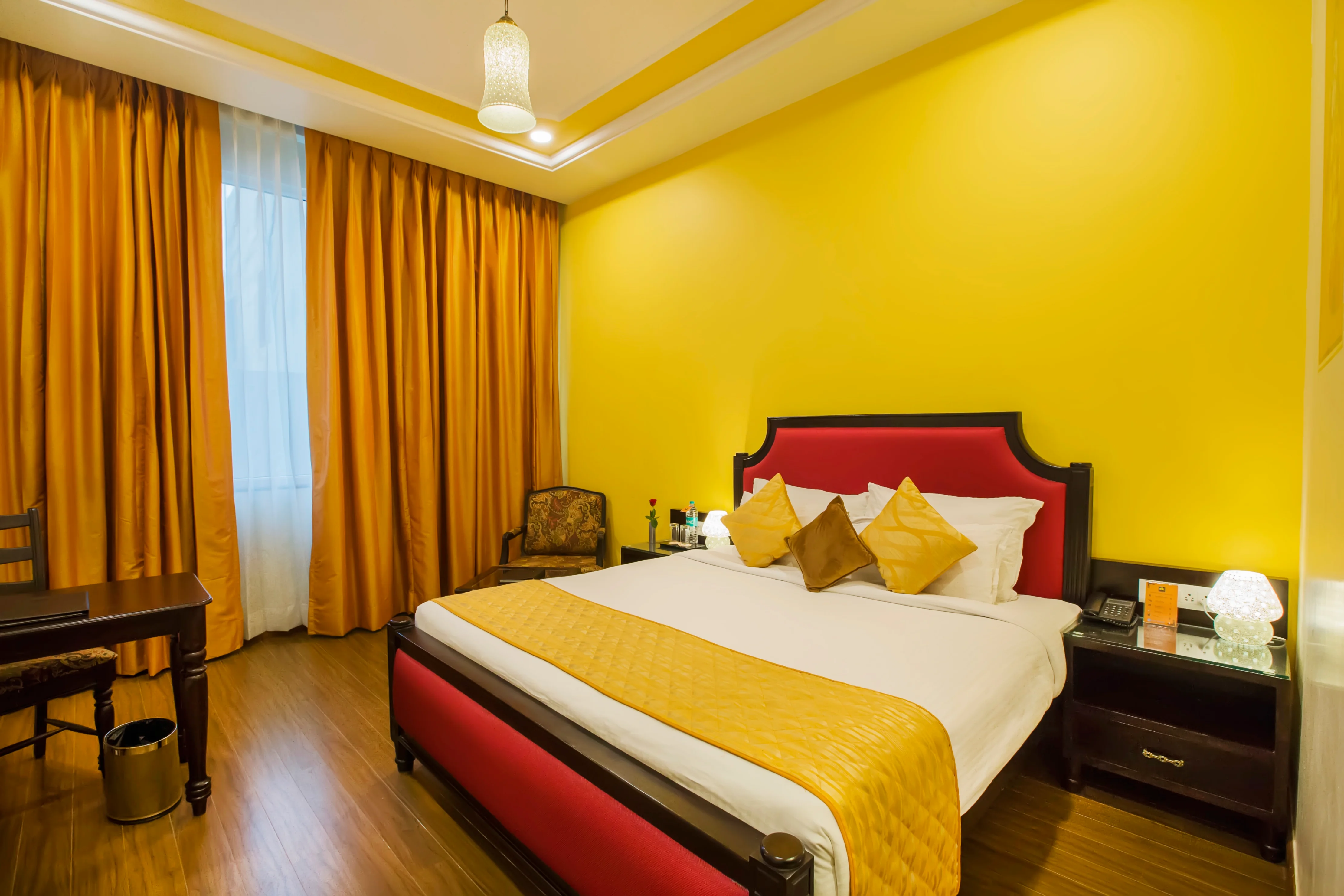 Deluxe Double Room Hotel Kapish - Deluxe Double Room Image 3